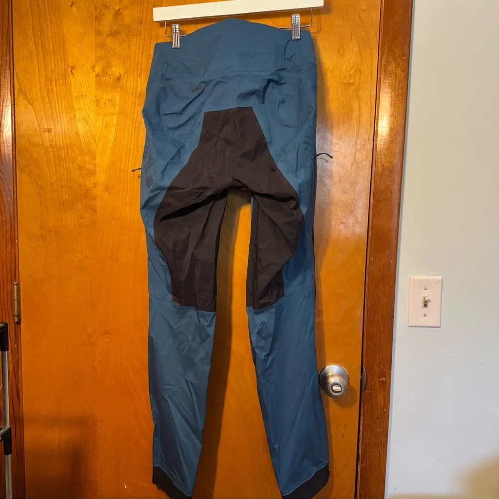 Patagonia Dirt Roamer Storm Waterproof Mountain Bike Pants size XS - Picture 2 of 16